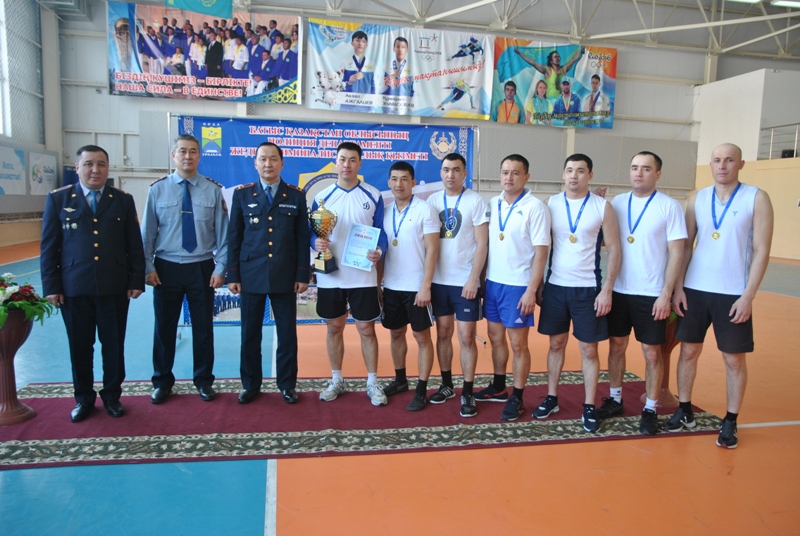 police voleibol (4)