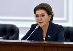 Дариға Назарбаева ел өңірлерін дамыту жөніндегі парламенттік тыңдауларды әкімдер мен мәслихат депутаттарының қатысуымен өткізуді ұсынды