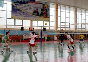 В Уральске стартовал ІІІ тур  чемпионата страны по волейболу среди мужских команд Высшей лиги