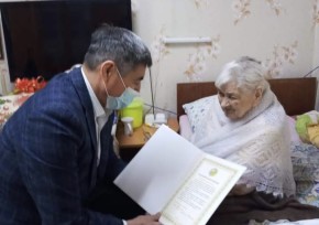 100-летний юбилей отмечает ветеран Великой Отечественной войны в Дарьинске
