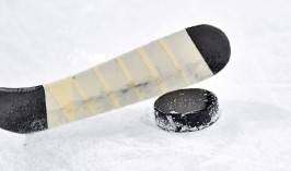 Хоккеисты одновременно устроили две драки в матче НХЛ «Чикаго» – «Миннесота»