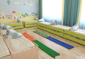 Еще два детских дома закрыли в Казахстане