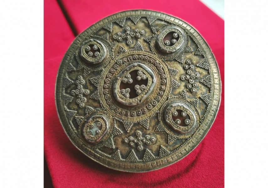 Ересек көрші Таня апай