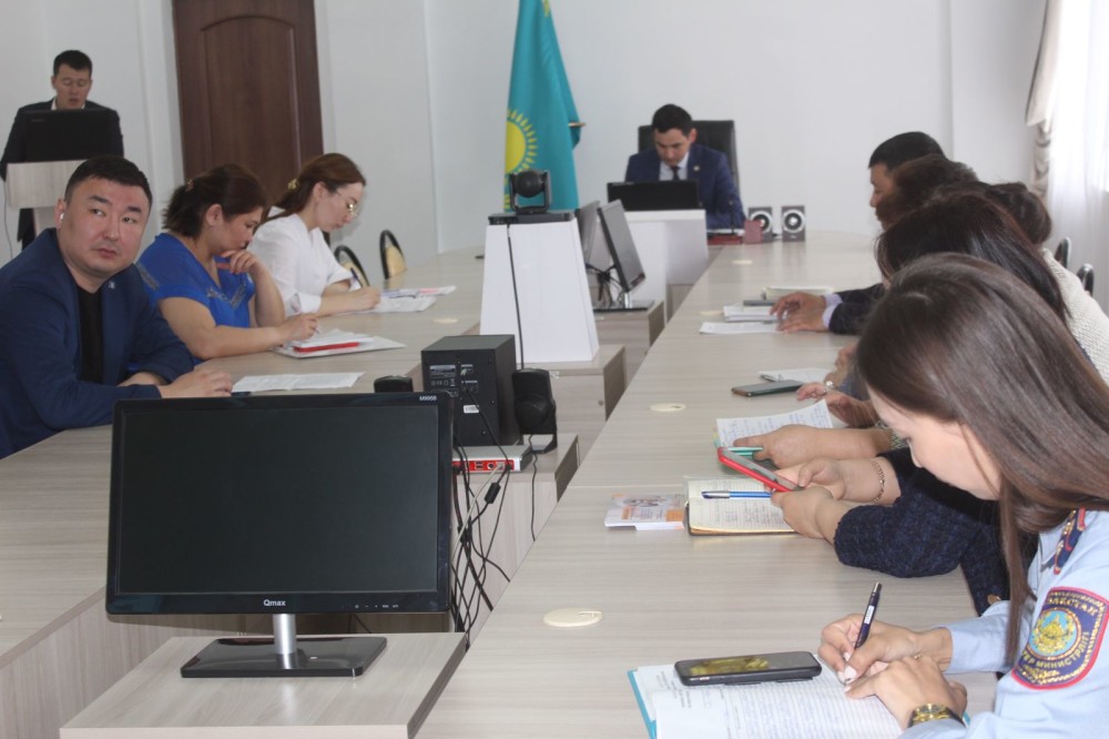 06C7A392-A4C5-4E88-872B-ABF3E899A035