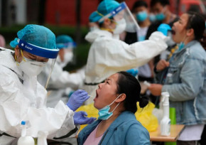Карантин усилили в Пекине на фоне роста числа новых случаев COVID-19