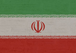 Жители Ирана протестуют из-за роста цен на продукты на 300%