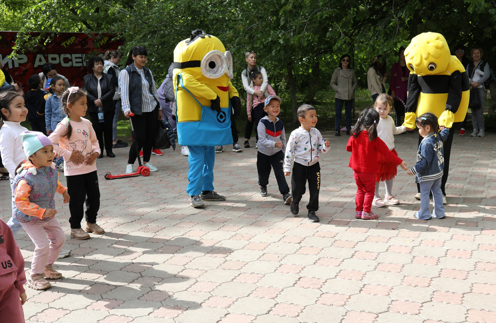 год детей - парк кирова (1)