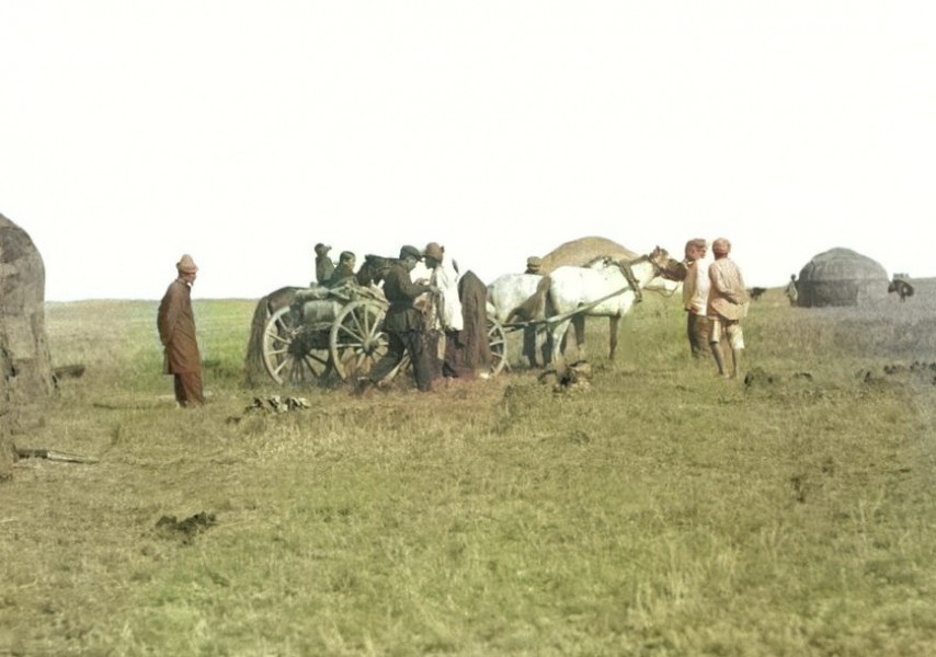 Үш жігіт Наташамен саяжайда