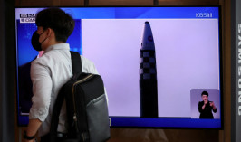 Южная Корея выпустила две ракеты в ответ на испытания КНДР