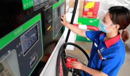 Китай в десятый раз повышает цены на бензин и дизельное топливо с начала года