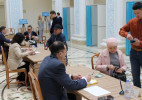 Казахстанцы принимают участие в референдуме на территории России