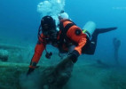 Более 23 тонн мусора подняли со дна моря в Греции