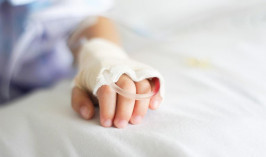 Ампутация рук – мать мальчика, которого ударило током в ЗКО, рассказала подробности