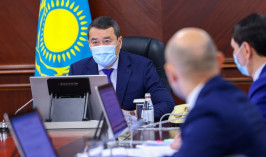 Әлихан Смайылов экономиканы жаңғырту жөніндегі мемлекеттік комиссияның отырысын өткізді