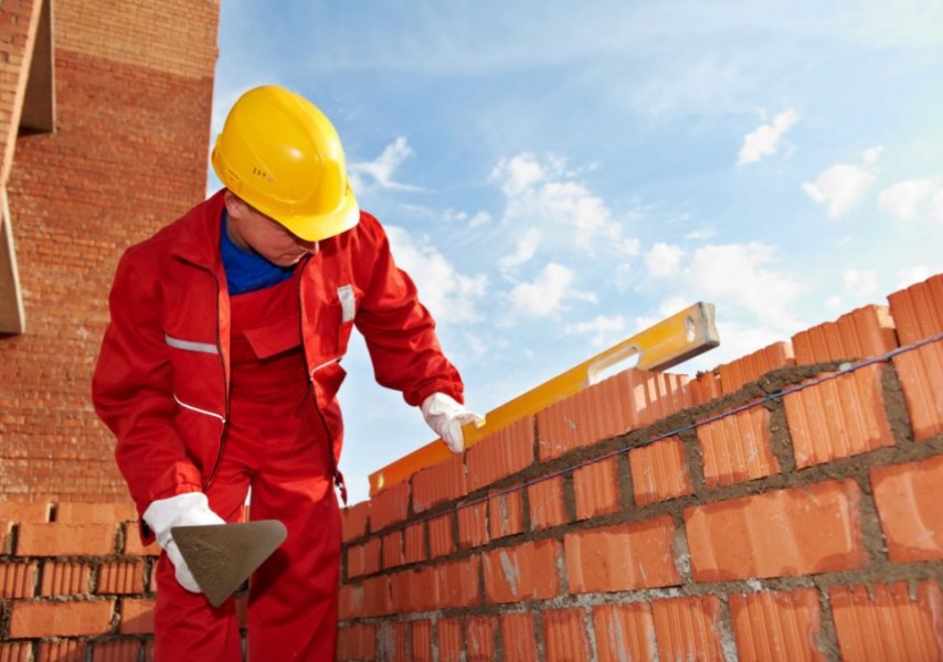 Скинхедпен порно Купальниктегі эротикалық күрес