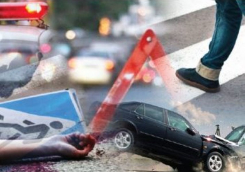 Қаралар тобыр бір арық ақ қаншықты теріп жатыр. Тығыз брюнетка жолақтар және оның киска актриса дәмі