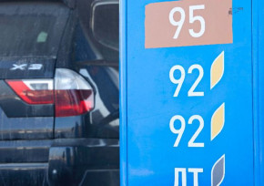 Дефицита бензина в Казахстане нет – Акчулаков