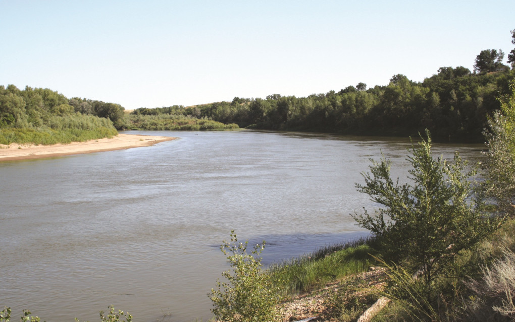 вид на Урал с вершины горы Любви