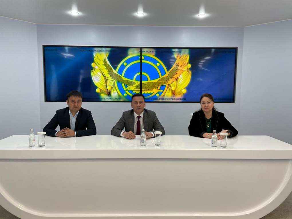 Эрик пикап секс Анна Плетневаның онлайн порно видеолары