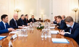 Вопросы сотрудничества Казахстана и России в области природного газа обсудили в Санкт-Петербурге