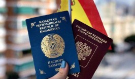 Троих россиянок оштрафовали почти на 1,3 млн тенге за двойное гражданство