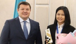 Бибисара Асаубаева получила звание Заслуженного мастера спорта Казахстана по шахматам