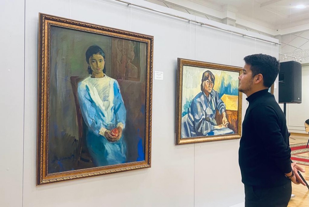 выставка - Гульмира Сарсенгали (1)