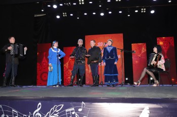 Лейся песня