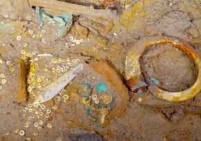 Ожерелье из зуба доисторической акулы нашли на Титанике