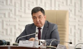 Акцию «30 дней против бытового насилия» предложил провести министр информации и общественного развития Дархан Кыдырали