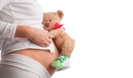 Подростковая беременность: о рисках и методах контрацепции