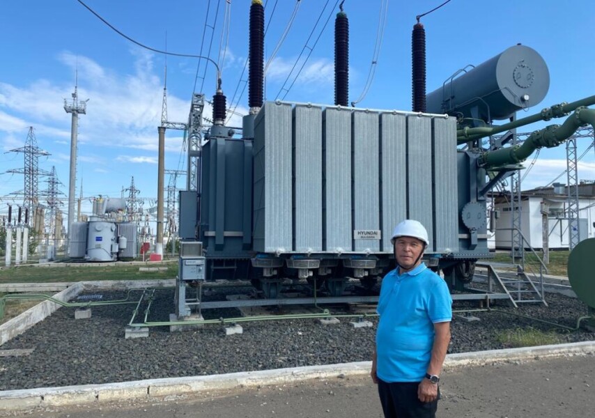 Үлкен сиськи соратын фильм Онлайн әйелі күйеуін трахает