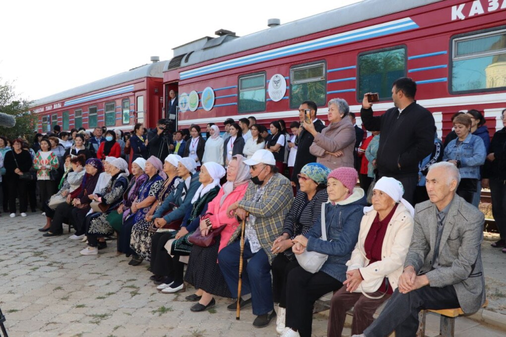 Поезд «Саламатты Қазақстан» прибыл в район Бәйтерек