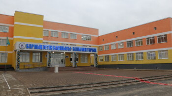 В Казталовке открылась новая школа (2)