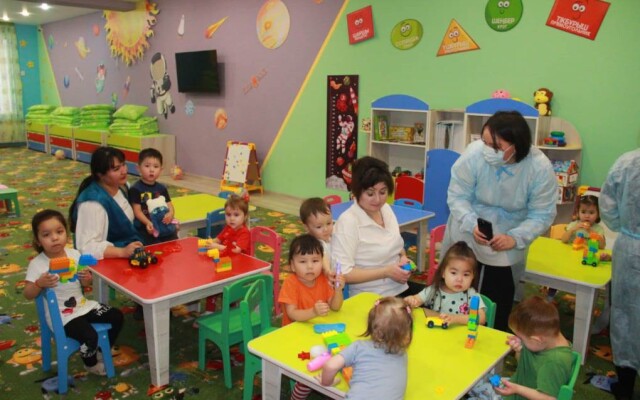 В Казахстане 41 тысяча педагогов получат надбавки от 30% до 50% за квалификационную категорию