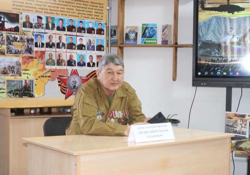 Бала емізетін аналармен жыныстық қатынас туралы порно видео