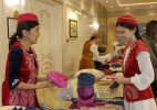 Ремесленники представили ярмарку из национальной одежды