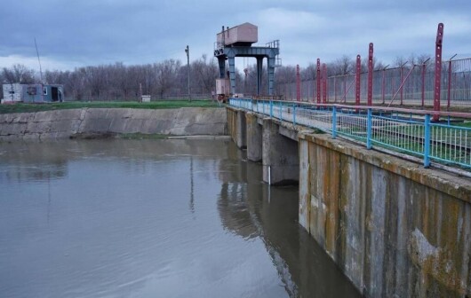 В Камыш-Самарские озера Западно-Казахстанской области впервые за 20 лет начала приходить вода