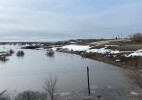 В Чингирлау вода в реке Илек достигла опасного уровня