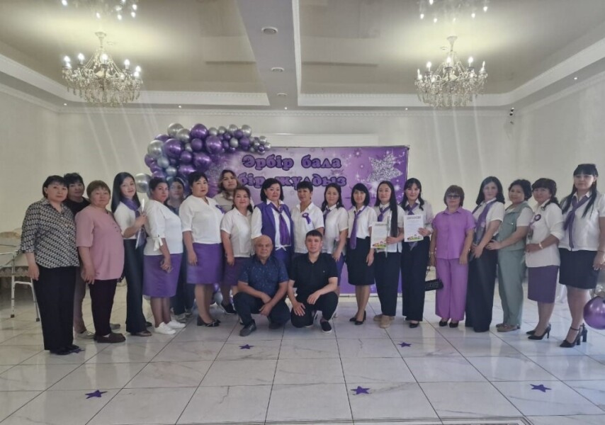 Армян әйелімен жыныстық қатынас. Ер адам армян әйелін трахает.