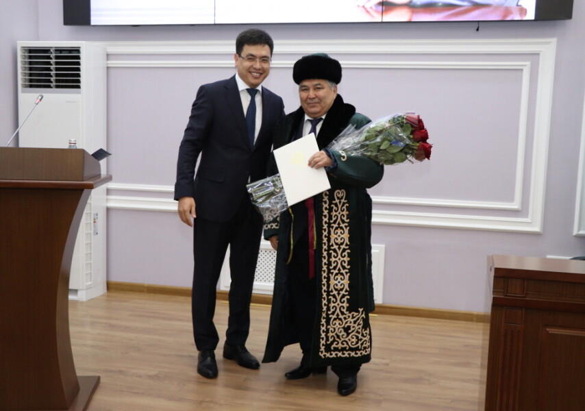 Объектілермен шектен тыс жұдырықтасу