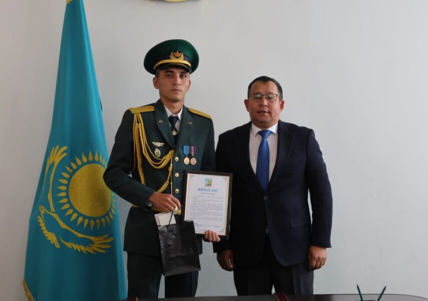 Порнодағы Алина Кан