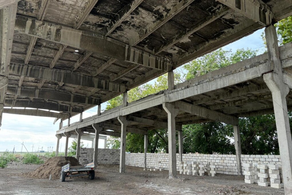 коскол - салынып жаткан мал бордакылау аланы