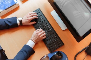 workplace-6580870_1280