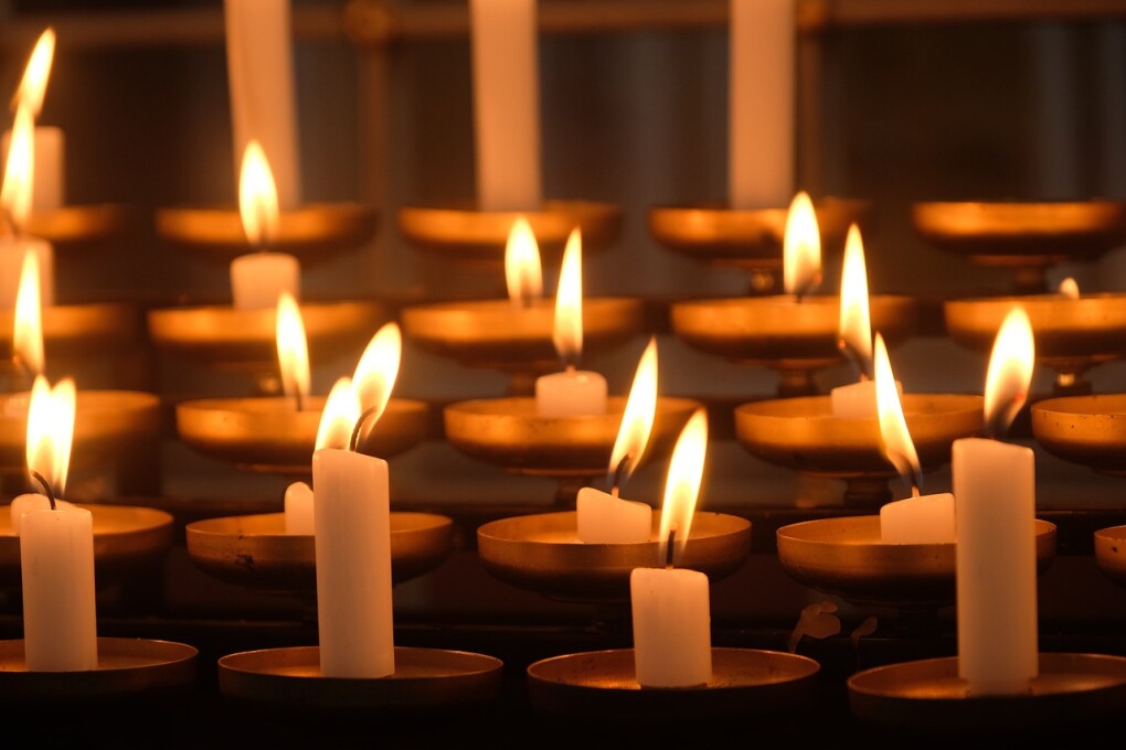 candles-6826786_1280