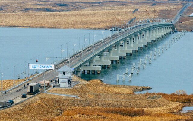 По поручению Президента на Бухтарминском водохранилище открыли самый длинный мост в стране