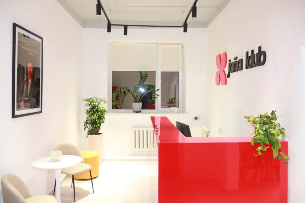 2b9d2f87-c8dc-44c4-b8d9-29585f24475a