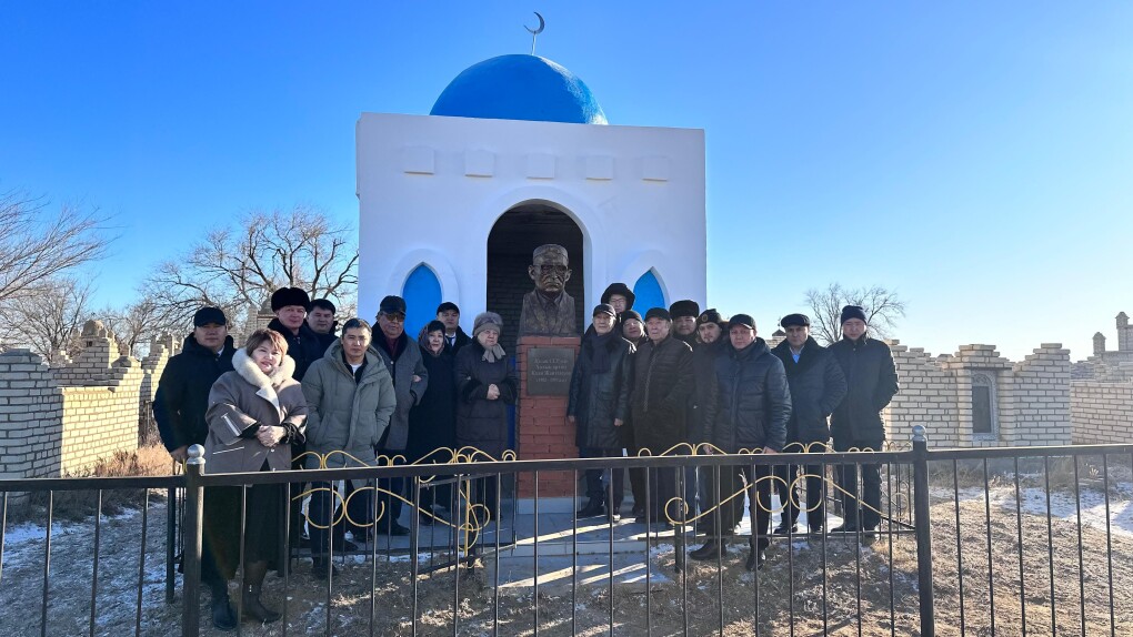 b4a59534-9a47-40cf-b045-8a663e1dd20a