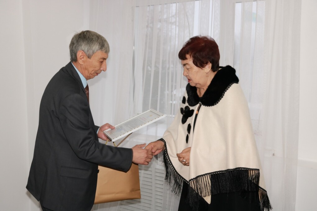 2209ba99-07d9-4444-8ecb-29cfbf39695c