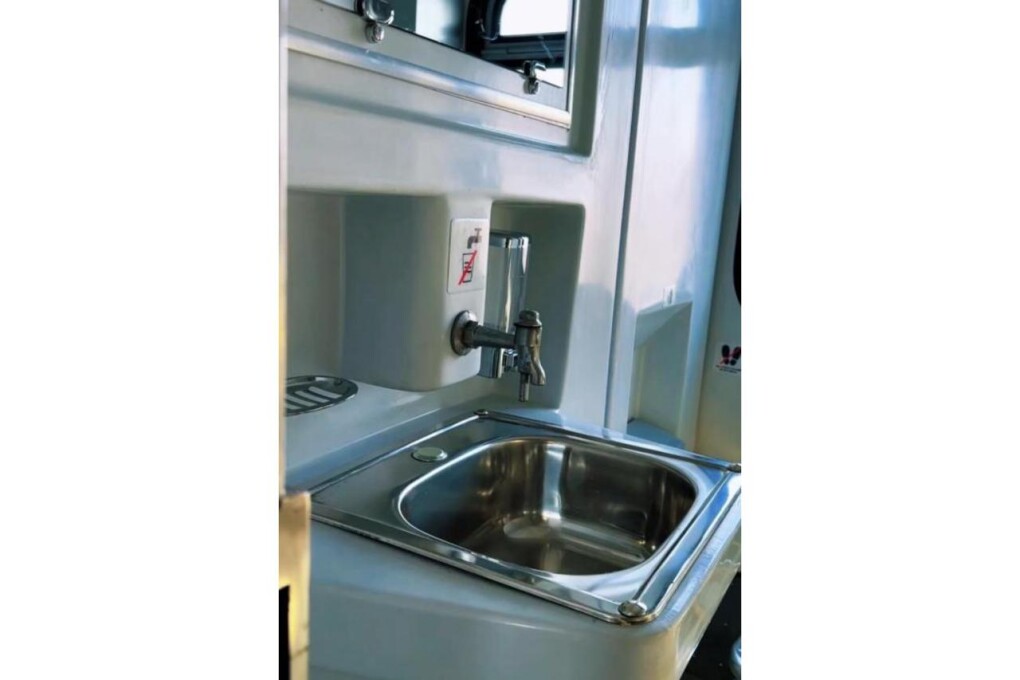 WhatsApp Image 2025-02-06 at 15.57.13